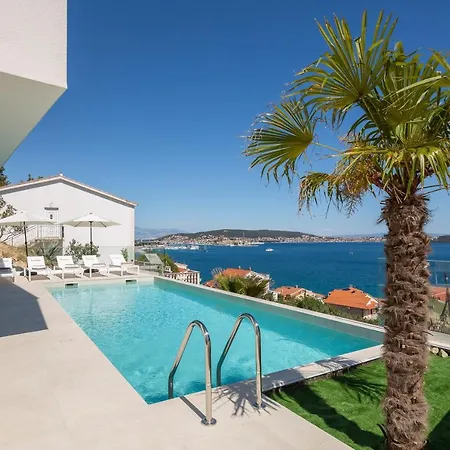 Villa Adria View With Heated Pool I