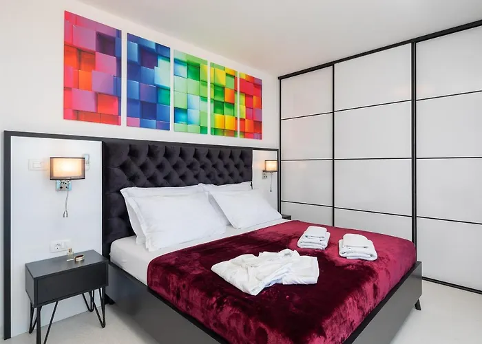 빌라 Adria View With Heated Pool I 트로기르