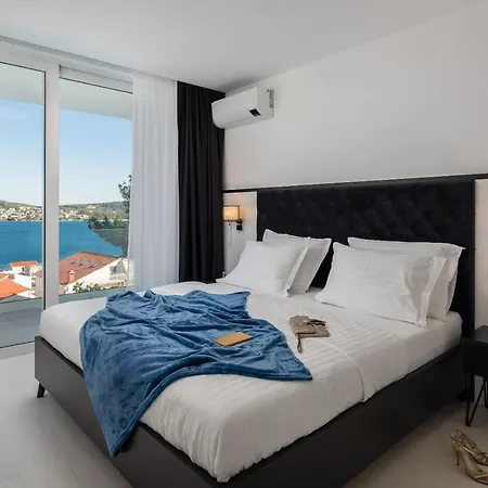 Adria View With Heated Pool I *