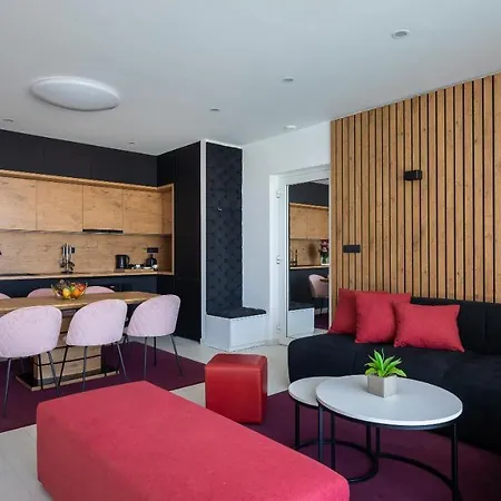 Adria View With Heated Pool I فيلة *