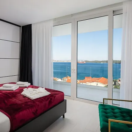 Adria View With Heated Pool I Βίλα Τρογκίρ