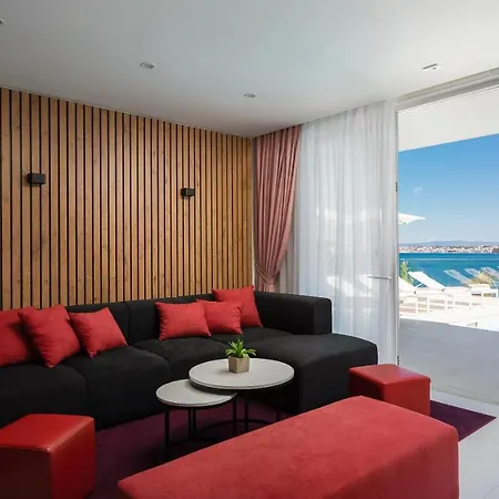 Willa Adria View With Heated Pool I Trogir