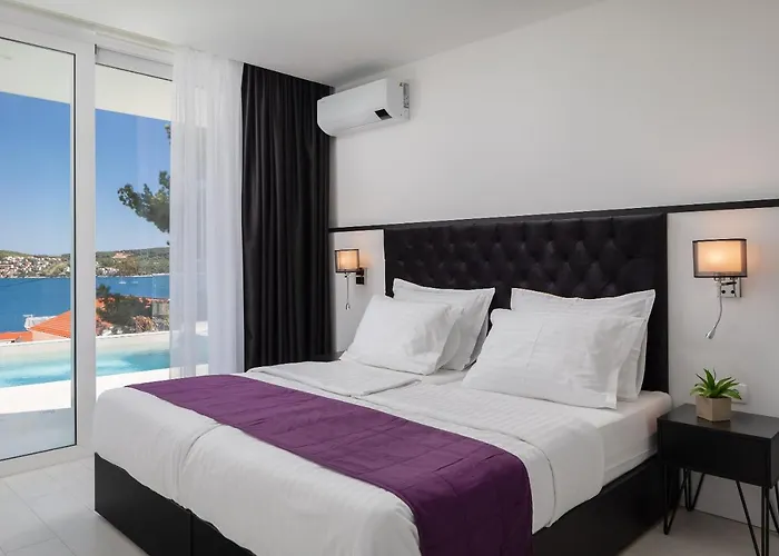 Adria View With Heated Pool I Villa Trogir