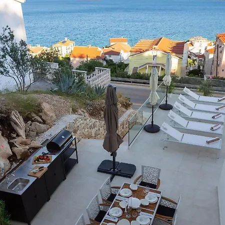 Adria View With Heated Pool I Villa Traù
