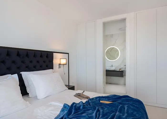 Vila Adria View With Heated Pool I